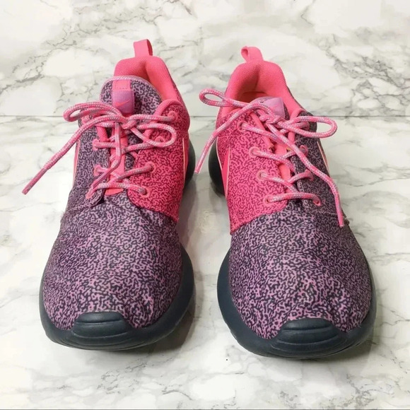Nike Pink‎ Purple Speckled Roshe Sneakers - Picture 2 of 6
